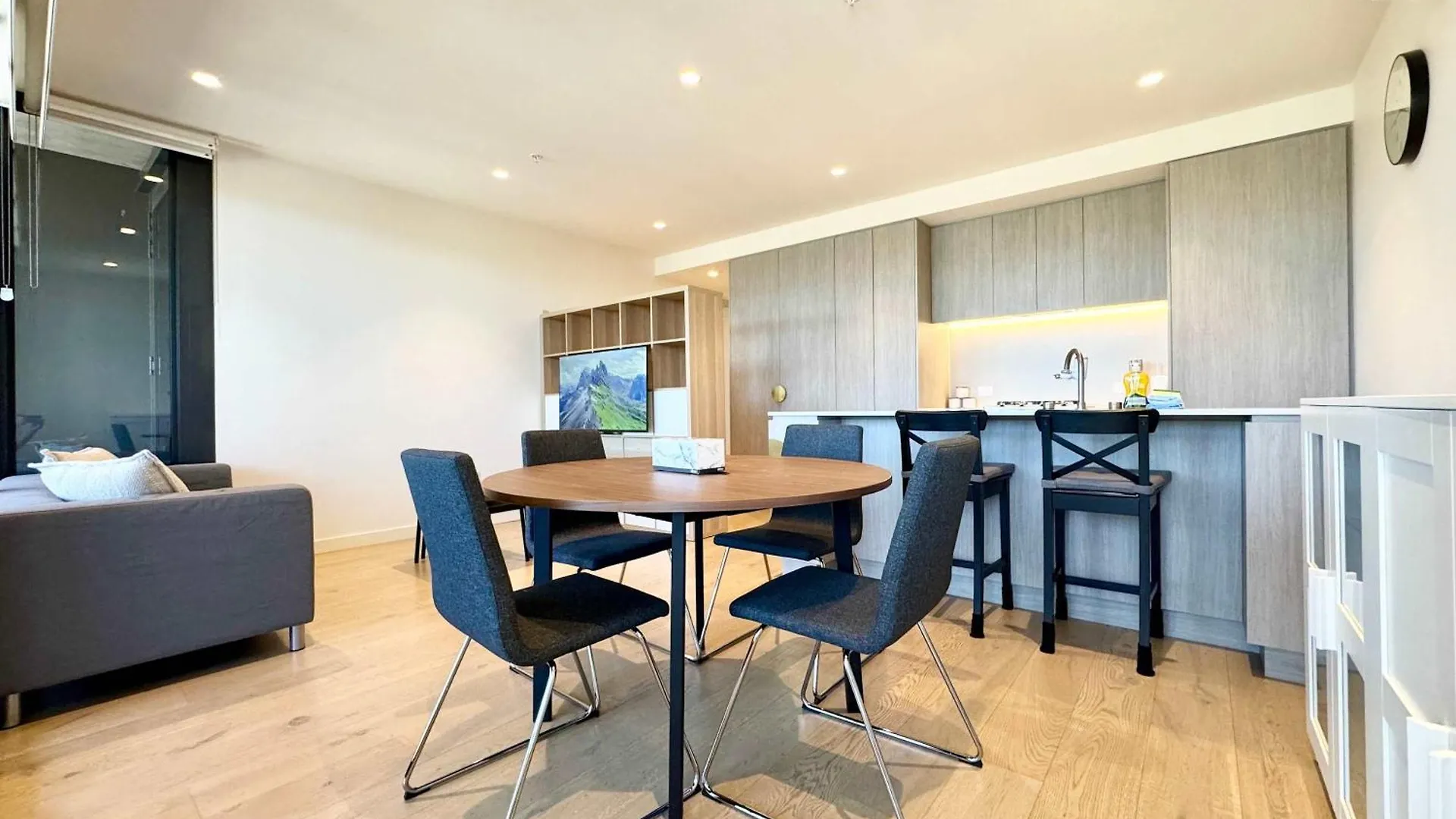아파트 Beauty In The Sky - 2Br Apt With Amazing Views Of Rundle Mall 애들레이드 오스트레일리아
